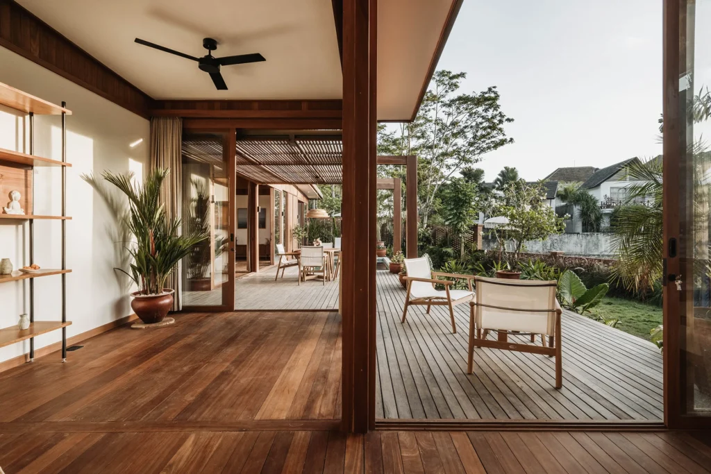 Connected indoor - outdoor of Villa Sawah by Stilt Studios